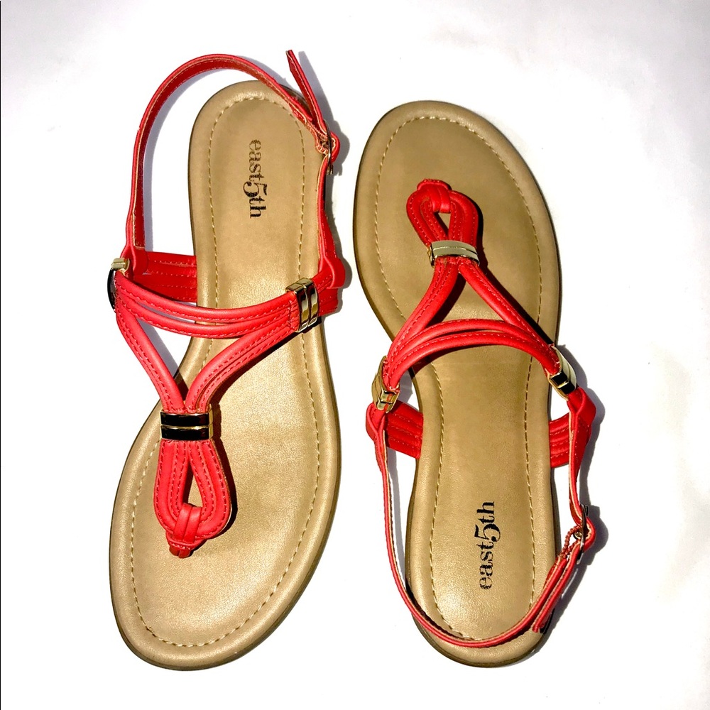 East 5th Beautiful Dark Coral Thong Sandals Size 7